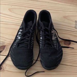 New Balance Minimus shoes!! GREAT condition!!